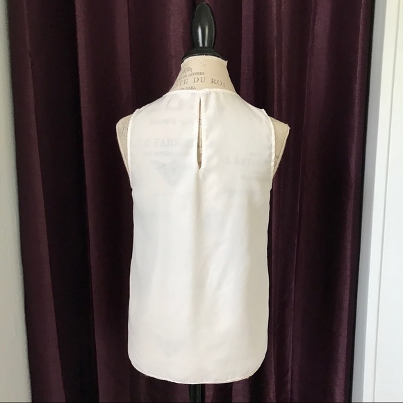 Michael Kors Sleeveless Blouse - Picture 8 of 8